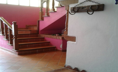 CASA EN CLUB DE GOLF TEQUISQUIAPAN RUSTICA GRAN OPORTUNIDAD