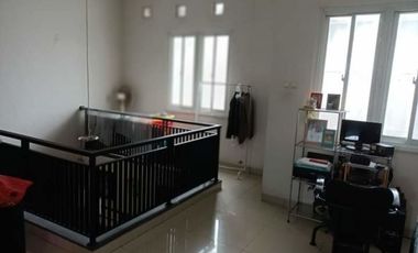 Rumah Siap Huni 3 Lantai di Baros Cimahi Selatan