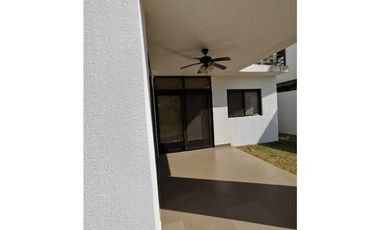 VENDO CASA  CHORRERA COSTA VERDE PUERTO MADERO 3R