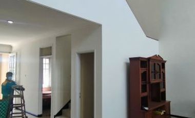 Disewakan Rumah Bangunan 2 Lantai Lokasi Di Villa Sentra Raya 2, Surabaya