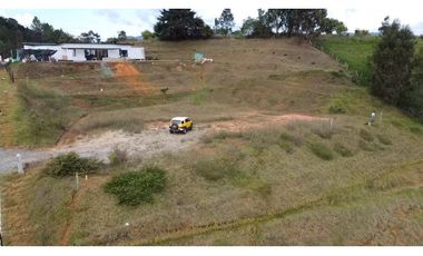 Se vende lote en La Ceja en parcelación. Sector Chaparral
