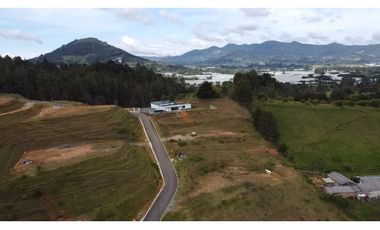 Se vende lote en La Ceja en parcelación. Sector Chaparral