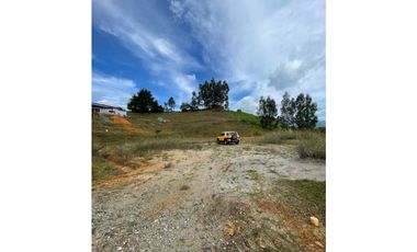 Se vende lote en La Ceja en parcelación. Sector Chaparral