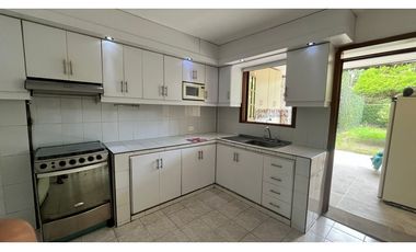 VENTA CASA UNIFAMILIAR BUGALAGRANDE VALLE BARRIO OBRERO.