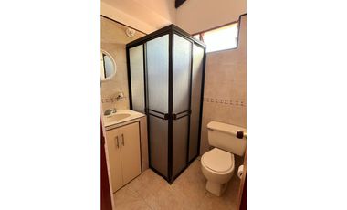 VENTA CASA UNIFAMILIAR BUGALAGRANDE VALLE BARRIO OBRERO.