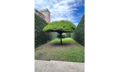 VENTA CASA UNIFAMILIAR BUGALAGRANDE VALLE BARRIO OBRERO.