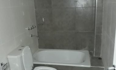 Excelente monoambiente con cochera