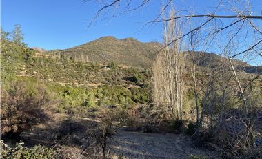 Los Andes, Parcela orilla estero Condominio San Esteban