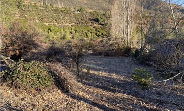 Los Andes, Parcela orilla estero Condominio San Esteban