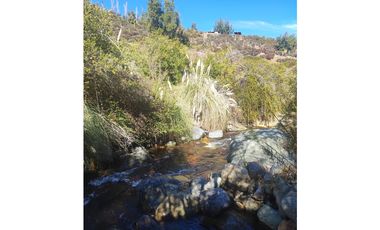 Los Andes, Parcela orilla estero Condominio San Esteban