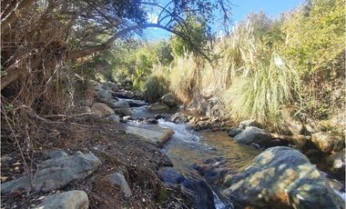Los Andes, Parcela orilla estero Condominio San Esteban