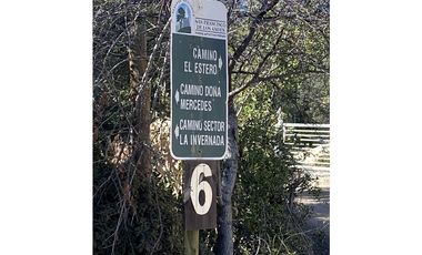 Los Andes, Parcela orilla estero Condominio San Esteban