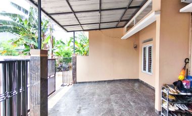 Rumah 3 Kamar 15 Menit ke Gerbang Tol Karawaci SHM Hadap Timur J-47049