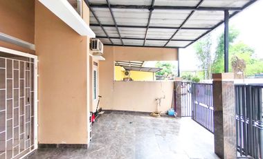 Rumah 3 Kamar 15 Menit ke Gerbang Tol Karawaci SHM Hadap Timur J-47049