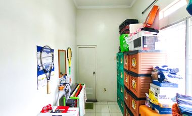 Rumah 3 Kamar 15 Menit ke Gerbang Tol Karawaci SHM Hadap Timur J-47049