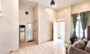 Rumah 3 Kamar 15 Menit ke Gerbang Tol Karawaci SHM Hadap Timur J-47049