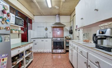 Casa con gran terreno en La Reina