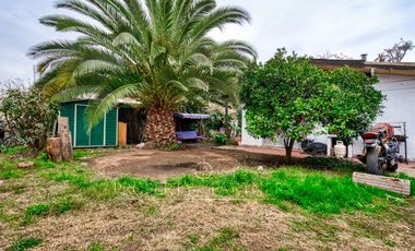 Casa con gran terreno en La Reina