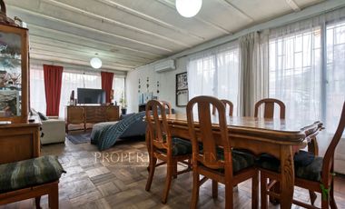 Casa con gran terreno en La Reina