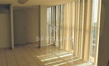 Centro: Modernas oficinas ejecutivas centricas con elevador.