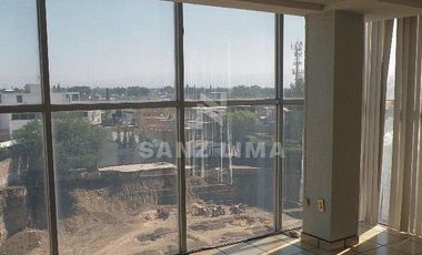 Centro: Modernas oficinas ejecutivas centricas con elevador.