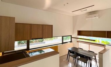 DIJUAL RUMAH ONE GATED SYSTEM di Jl KENANGA / AMPERA, JAKSEL