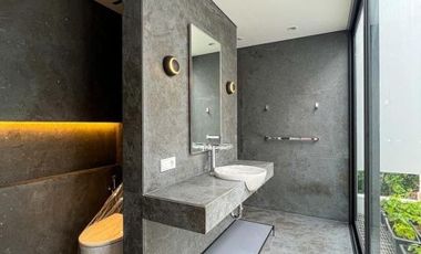DIJUAL RUMAH ONE GATED SYSTEM di Jl KENANGA / AMPERA, JAKSEL