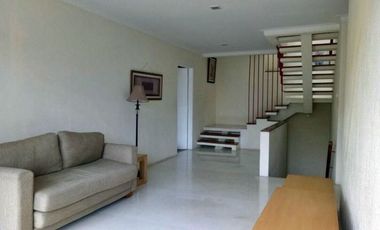 Rumah Villa Cantik @Dago Atas Dekat Kawasan Dago, Cigadung, Tubagus Ismail, Dipatiukur dan Cimbuleuit