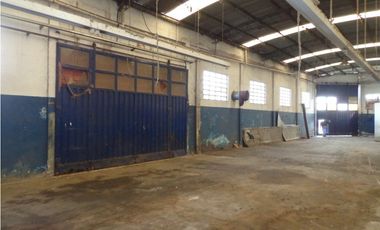 Extraordinario galpón con gran potencial. Distrito E3