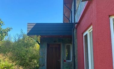 Casa en Venta en COD36953 En centro de Pucón a 1 cuadra de terminal de buses