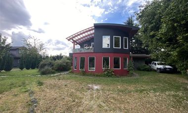 Casa en Venta en COD36953 En centro de Pucón a 1 cuadra de terminal de buses