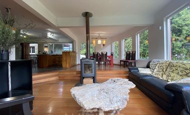 Casa en Venta en COD36953 En centro de Pucón a 1 cuadra de terminal de buses