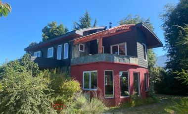 Casa en Venta en COD36953 En centro de Pucón a 1 cuadra de terminal de buses