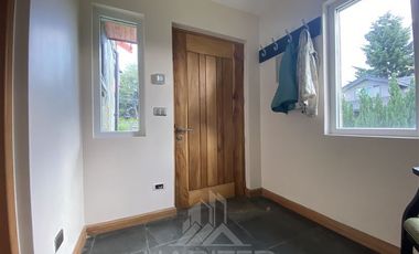 Casa en Venta en COD36953 En centro de Pucón a 1 cuadra de terminal de buses