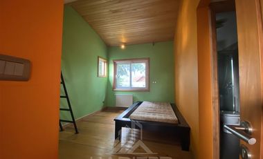 Casa en Venta en COD36953 En centro de Pucón a 1 cuadra de terminal de buses