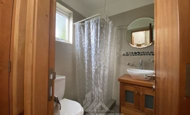 Casa en Venta en COD36953 En centro de Pucón a 1 cuadra de terminal de buses