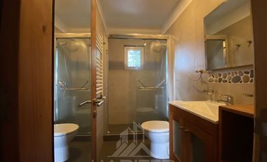 Casa en Venta en COD36953 En centro de Pucón a 1 cuadra de terminal de buses