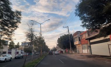 GREMIAL BODEGA DE 2769 METROS SOBRE AVENIDA HEROE DE NACOZARI