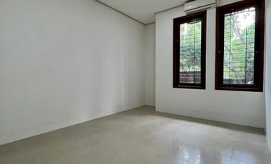 DIJUAL RUMAH BARU at Jl KEMANG SELATAN, JAKSEL (SANGAT MENARIK)