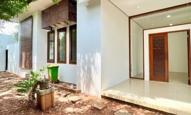 DIJUAL RUMAH BARU at Jl KEMANG SELATAN, JAKSEL (SANGAT MENARIK)