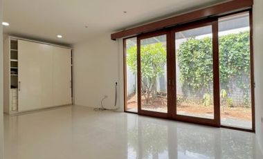 DIJUAL RUMAH BARU at Jl KEMANG SELATAN, JAKSEL (SANGAT MENARIK)