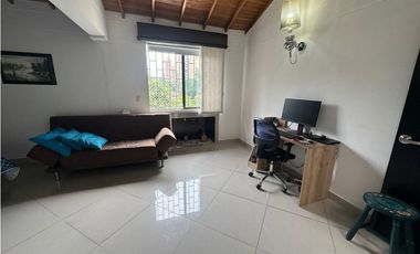 VENDO CASA POBLADO - SECTOR VISITACIÓN