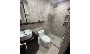 VENDO CASA POBLADO - SECTOR VISITACIÓN