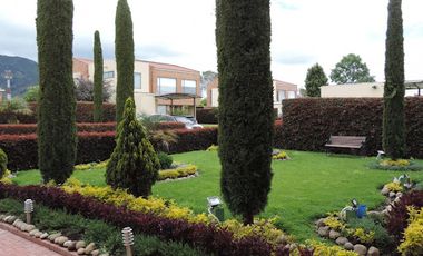 ARRIENDO de CASAS en COTA