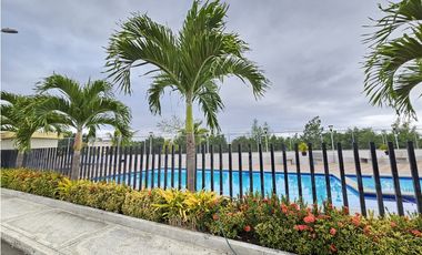 Vendo casa, Urb, Santa Maria, cerca registro civil, manta