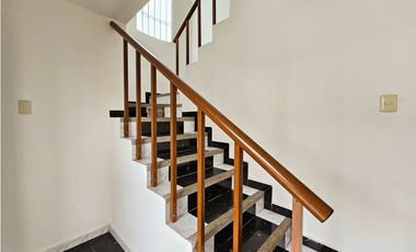 Vendo casa, Urb, Santa Maria, cerca registro civil, manta