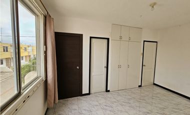 Vendo casa, Urb, Santa Maria, cerca registro civil, manta