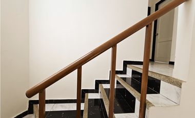 Vendo casa, Urb, Santa Maria, cerca registro civil, manta