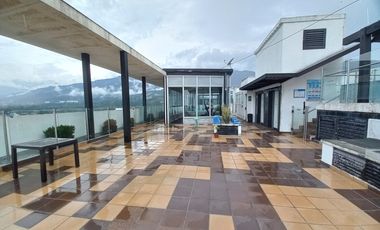 apartamento en arriendo en edificio infinity piso 17. Cod A13876