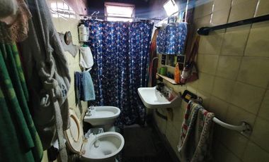 Casa para 2 Familias en venta en Lanus Este